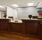 Hampton Inn & Suites Scottsburg hotel detail image 4