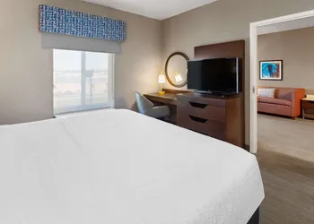 Hampton Inn & Suites Scottsburg hotel thumbnail 5