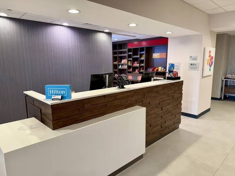 Hampton Inn & Suites Houston - Rosenberg hotel detail image 2