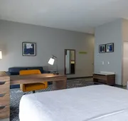 Hampton Inn & Suites Houston - Rosenberg hotel detail image 7