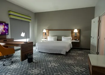 Hampton Inn & Suites Houston - Rosenberg hotel thumbnail 8