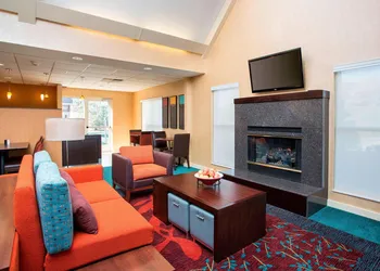 Residence Inn by Marriott Topeka hotel thumbnail 2