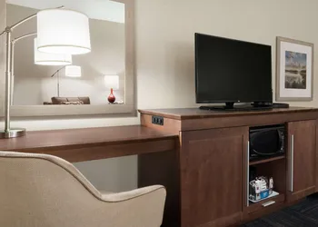 Hampton Inn Lawrence hotel thumbnail 6