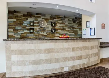 Comfort Inn & Suites Lawrence - University Area hotel thumbnail 3