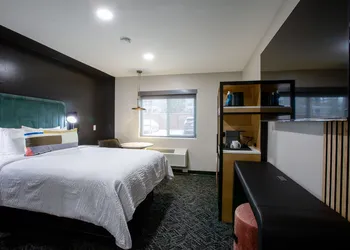 voco Flagstaff by IHG hotel thumbnail 8