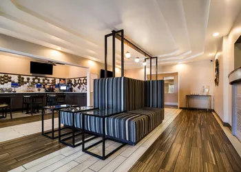 SureStay Plus Hotel by Best Western Topeka Northwest hotel thumbnail 3