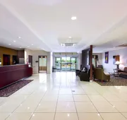 Comfort Suites University hotel detail image 4