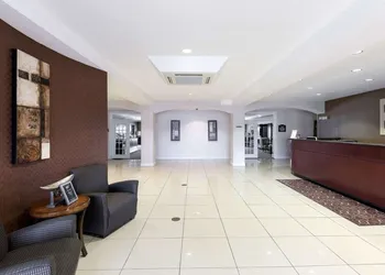 Comfort Suites University hotel thumbnail 5