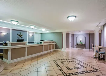 Baymont by Wyndham Abilene hotel thumbnail 2