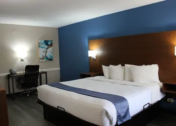 Baymont by Wyndham Abilene hotel thumbnail 4