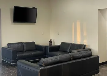 Econo Lodge Inn & Suites Sweetwater I-20 hotel thumbnail 3