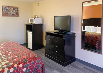 Econo Lodge Inn & Suites Sweetwater I-20 hotel thumbnail 8