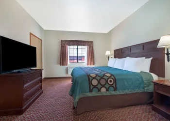 Super 8 by Wyndham Abilene South hotel thumbnail 5