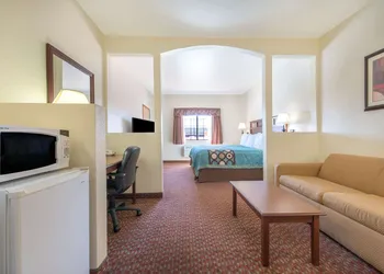 Super 8 by Wyndham Abilene South hotel thumbnail 6