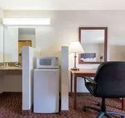 Super 8 by Wyndham Abilene South hotel detail image 7