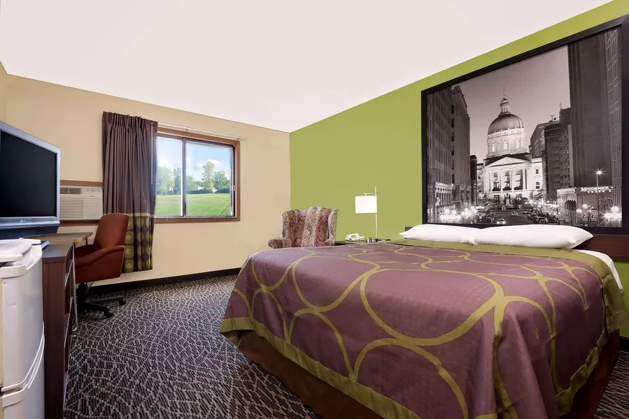 Super 8 by Wyndham Muncie/Ball St. College Area hotel detail image 6