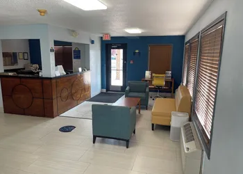 Days Inn by Wyndham Muncie -Ball State University hotel thumbnail 4