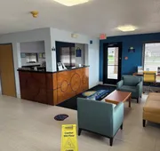 Days Inn by Wyndham Muncie -Ball State University hotel detail image 5