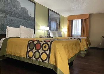 Super 8 by Wyndham Casa Grande hotel thumbnail 4