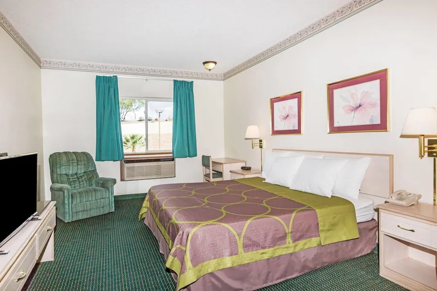 Super 8 by Wyndham Willcox hotel detail image 6