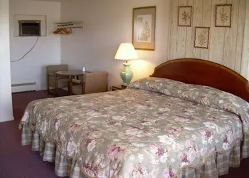 Budget Motel hotel thumbnail 3