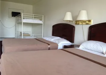 Budget Motel hotel thumbnail 7
