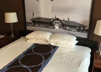 Super 8 by Wyndham North Platte hotel thumbnail 8
