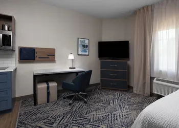 Candlewood Suites St Robert by IHG hotel thumbnail 4