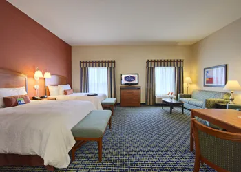 Hampton Inn & Suites Ridgecrest hotel thumbnail 5