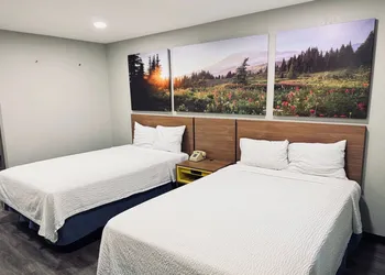 Days Inn by Wyndham Barstow hotel thumbnail 6