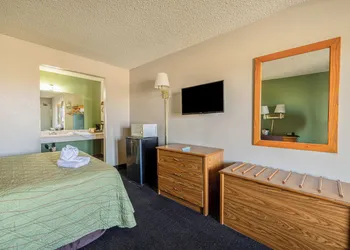 Townhouse Barstow On Historic Route 66 CA I 15 hotel thumbnail 8