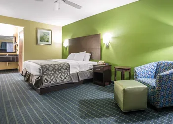 Rodeway Inn & Suites Needles hotel thumbnail 6