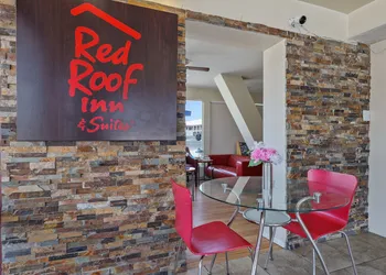 Red Roof Inn Needles hotel thumbnail 3