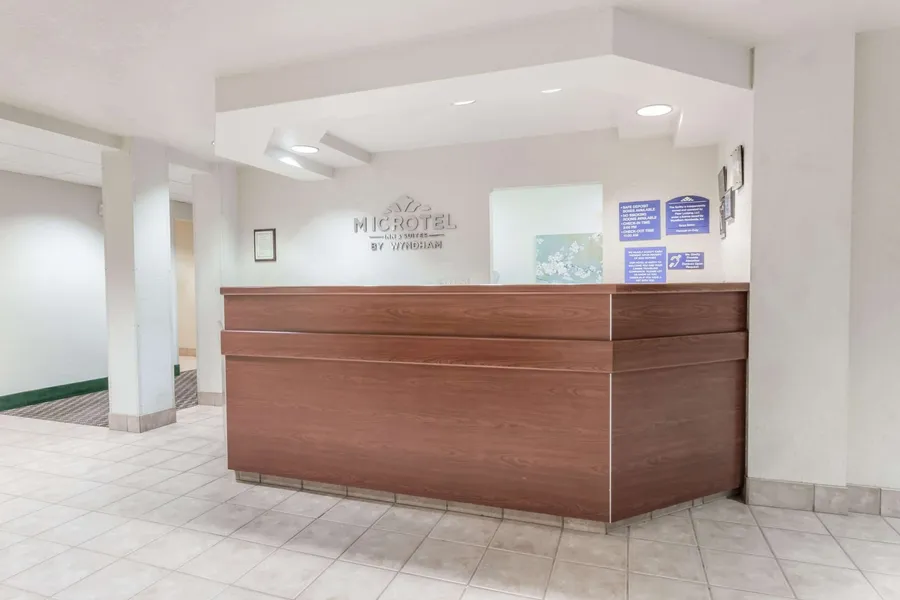 Microtel Inn & Suites by Wyndham Marianna hotel detail image 2