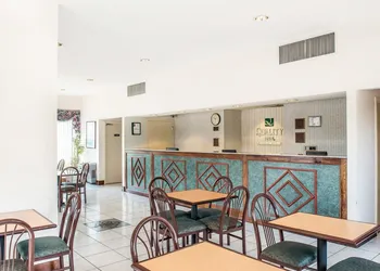 Quality Inn Marianna South hotel thumbnail 3