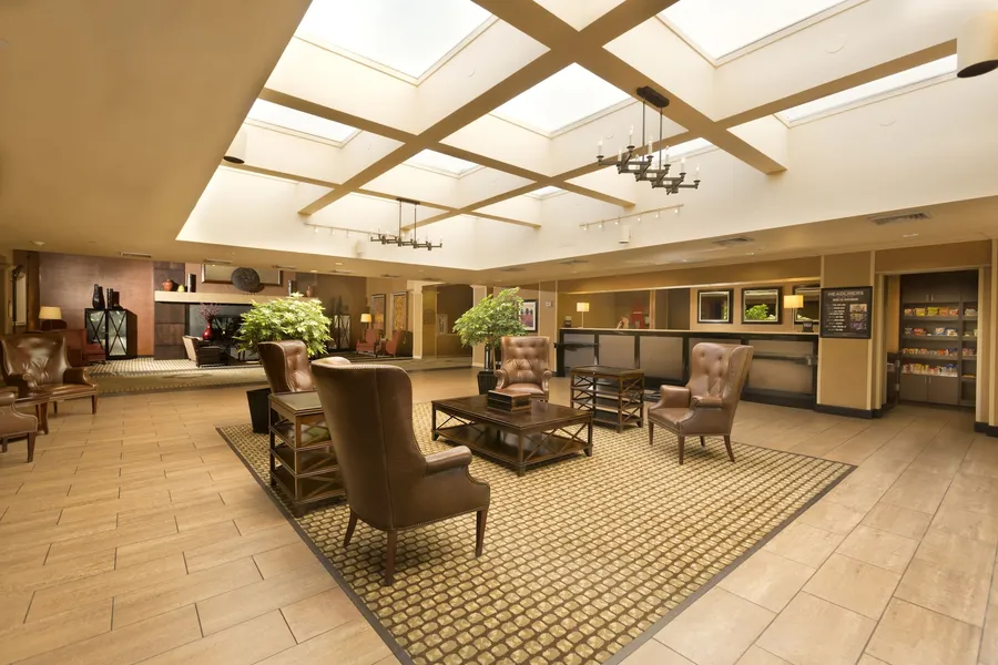 DoubleTree by Hilton Washington Meadow Lands Casino Area hotel detail image 6