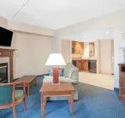 Wingate by Wyndham Ellicottville hotel detail image 5
