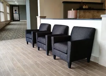 Quality Inn Geneseo hotel thumbnail 6