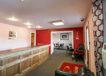 Econo Lodge Hornell hotel thumbnail 3