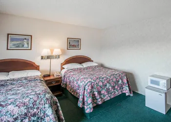 Econo Lodge Hornell hotel thumbnail 8