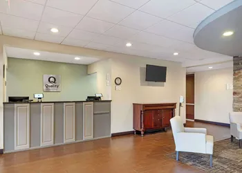 Quality Inn Valley - West Point hotel thumbnail 3