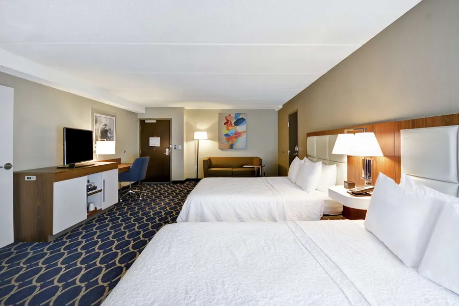 Hampton Inn Auburn hotel detail image 6