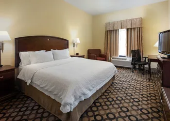 Hampton Inn by Hilton Springfield hotel thumbnail 8