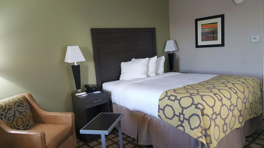 Baymont by Wyndham Clarksville hotel detail image 6