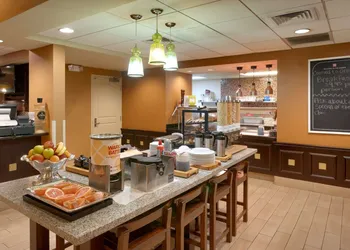 Hilton Garden Inn Clarksville hotel thumbnail 8