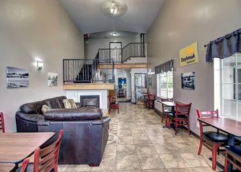 Days Inn by Wyndham Lolo / Missoula Area hotel thumbnail 3