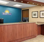 Days Inn by Wyndham Rockford I-90 Casino District hotel detail image 5