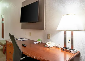 Sleep Inn & Suites Hobbs hotel thumbnail 7