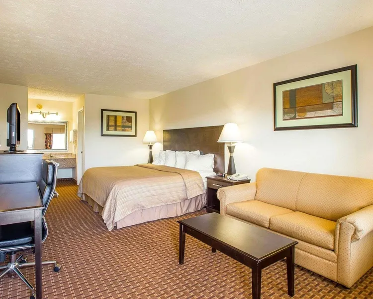 Quality Inn Dahlonega Near University hotel detail image 6