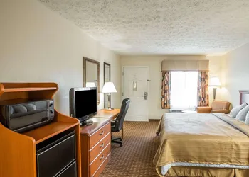 Quality Inn Dahlonega Near University hotel thumbnail 7